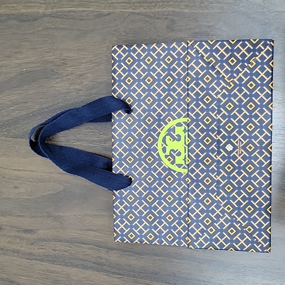 Tory Burch Shopping Bag - Picture 2 of 7